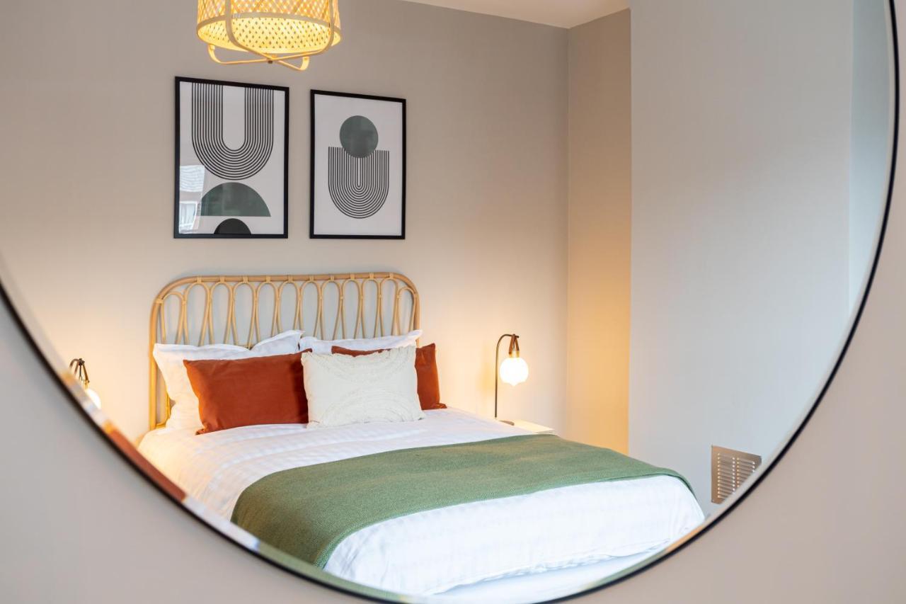 Villa Stunning Scandi 3 Bed House In Manchester-Parking Exterior foto